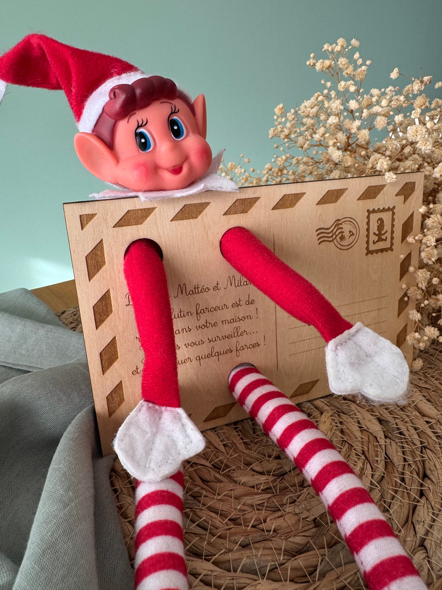 Carte postale lutin farceur