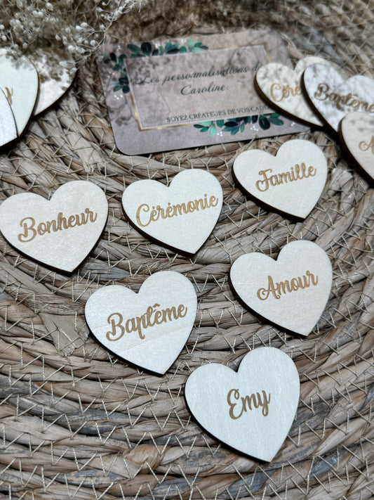 Coeur en bois décoration table