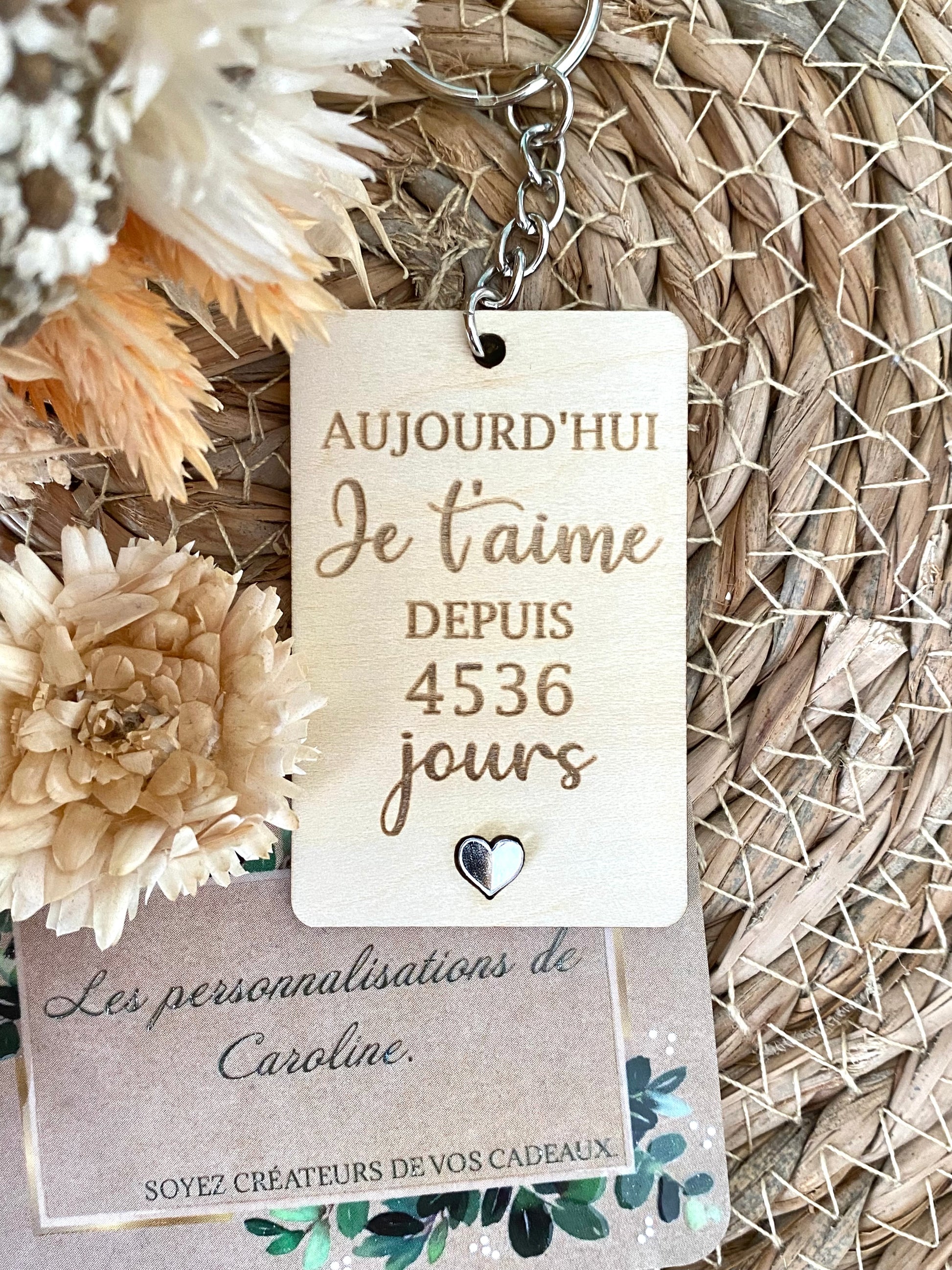 Porte-clés en bois personnalisé gravé aujourd’hui je t’aime depuis avec nombre de jours