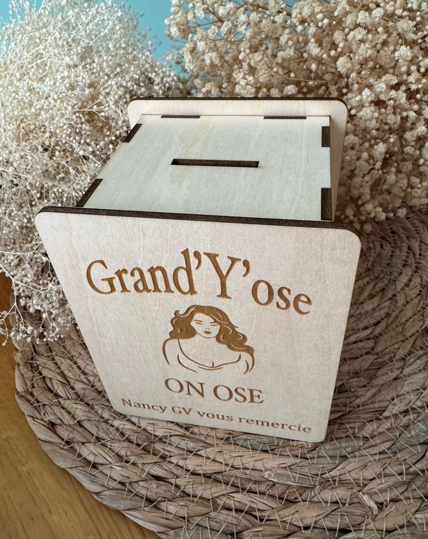 Tirelire en bois personnalisée pour pourboires